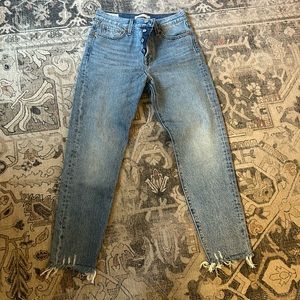 Levi’s wedgie jeans 26